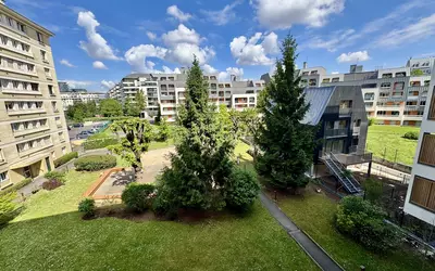 Issy-Les-Moulineaux (92130)