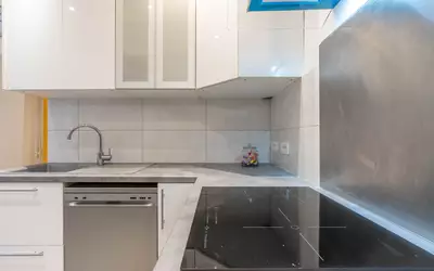- Maison De Ville