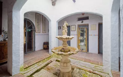 Fontaine-De-Vaucluse (84800)