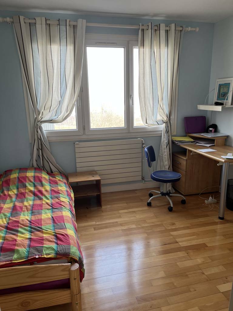 Les Lilas (93260)