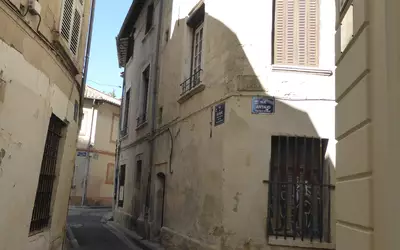 Avignon (84000)