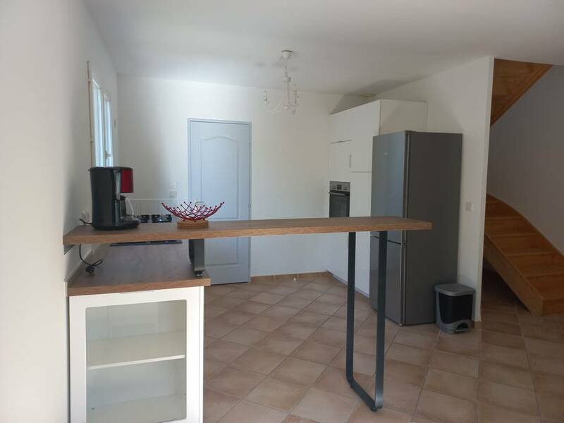 Uzès (30700)