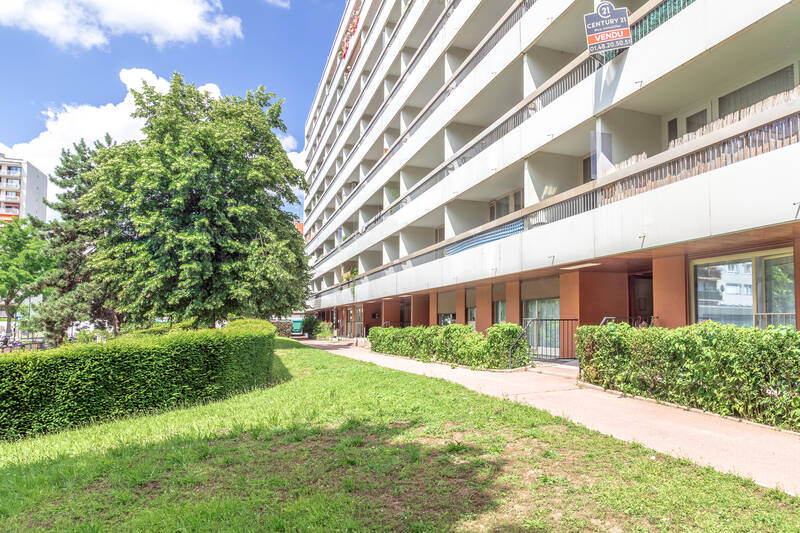 Saint-Denis (93200)