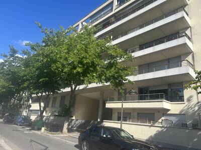 Location appartement 2 pièces Paris 15e