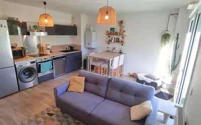 Nantes (44000)