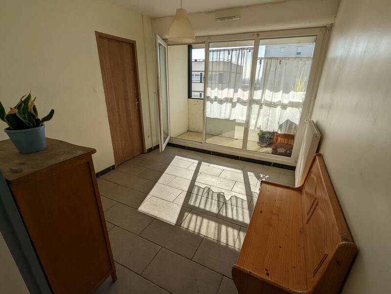 Colocation, Pontoise