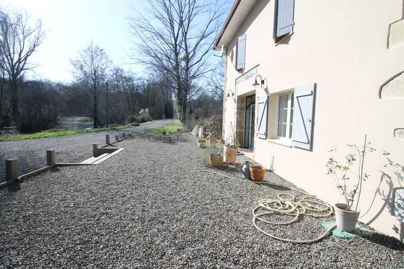 Aire-Sur-L'adour (40800)