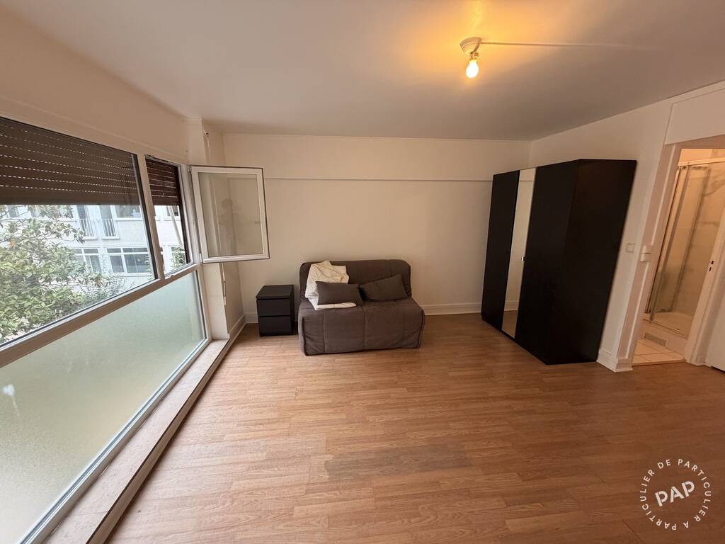 Location meublée studio 28 m² Paris 16E photo 2