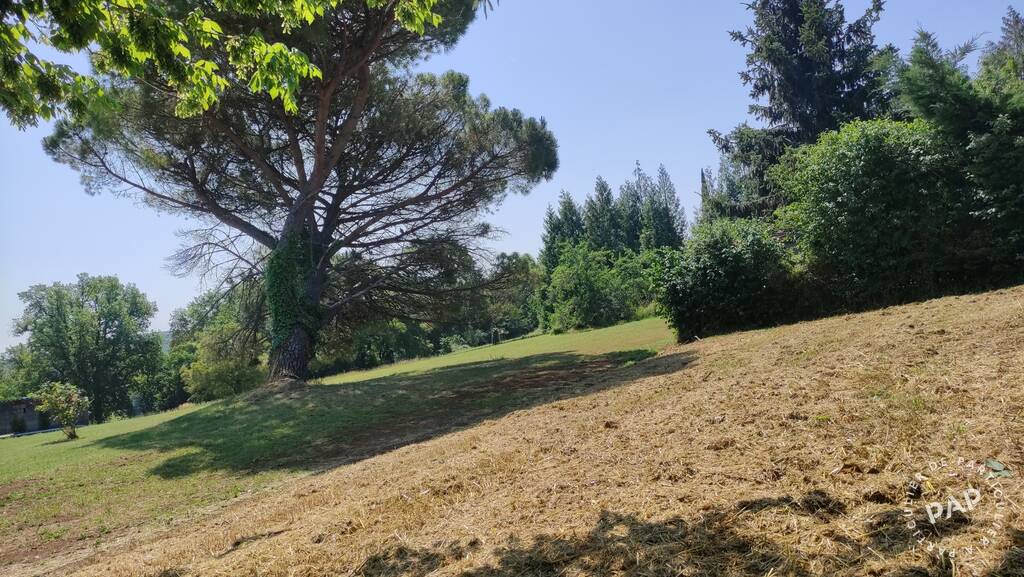 Vente terrain 1.005 m² Sainte-Colombe (33350)
