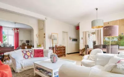 /  Petit Immeuble  Nantes (44000)