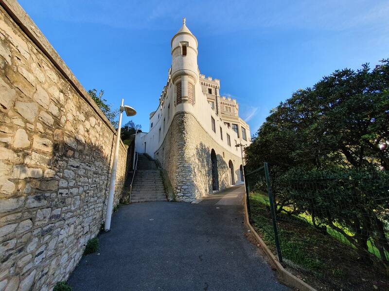 Biarritz (64200)