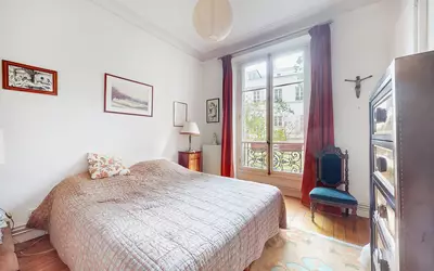 Paris 9E