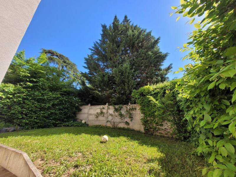 Fontaines-Sur-Saône (69270)