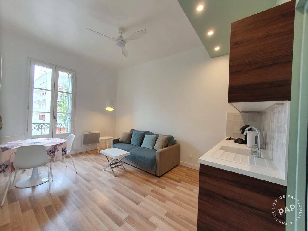 Location Appartement Hyères (83400) 27 m² 700 €