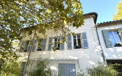 Centre Village Aix Les Milles