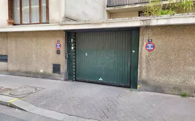 Paris 18E