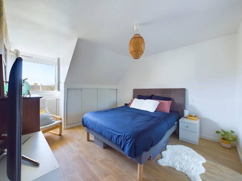 Le Plessis-Trévise (94420), Dans Le Quartier Du Val Roger