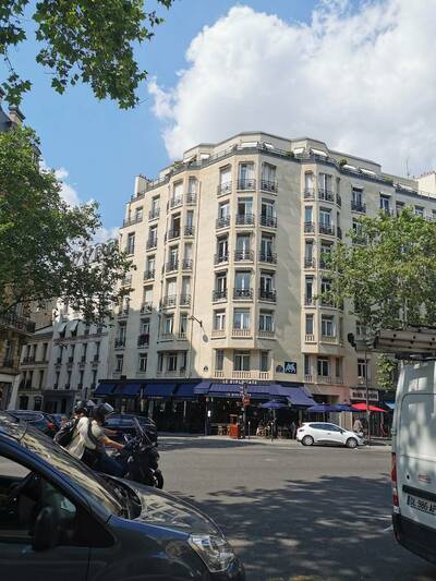 Location appartement studio Paris 17e