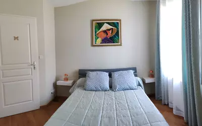 Vayres (33870)