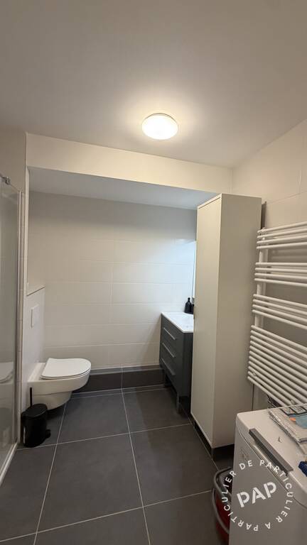 Location meublée studio 30 m² Suresnes (92150) photo 6