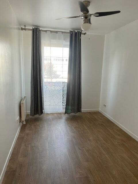 Appartement Avec Terrasse Refait À Neuf