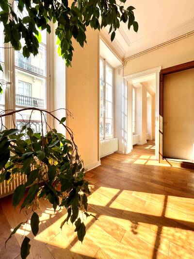 Vente appartement 3 pièces Paris 10e
