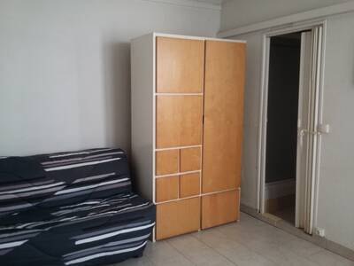Location appartement studio Issy-les-Moulineaux (92130)