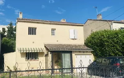 Salon-De-Provence (13300)