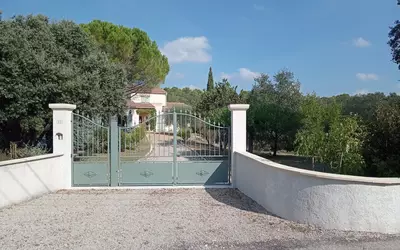 Aujargues (30250)