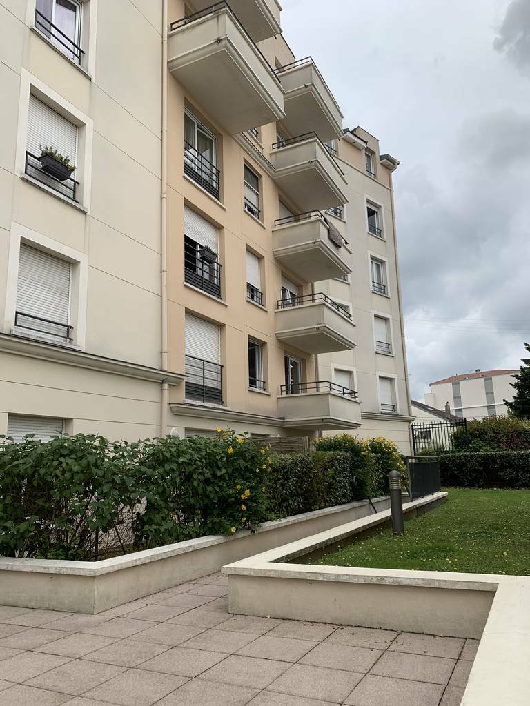 Neuilly-Sur-Marne (93330)