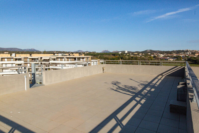 Fréjus (83600)