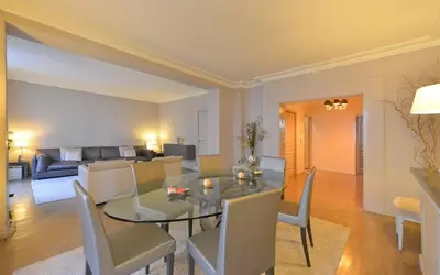 Neuilly-Sur-Seine (92200)