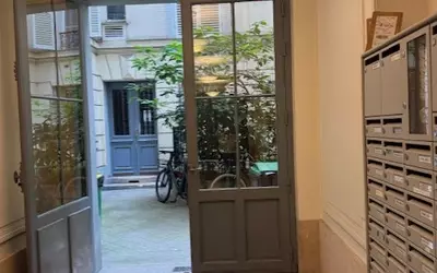 Paris 17E