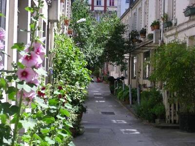Location appartement studio Paris 18e