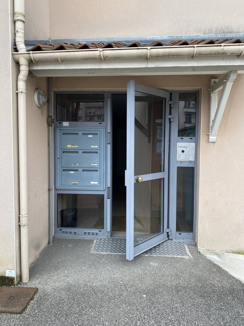 Grenoble (38000)