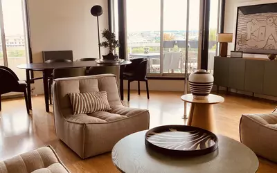 Avec Terrasse - Courbevoie Limite Neuilly Sur Seine -