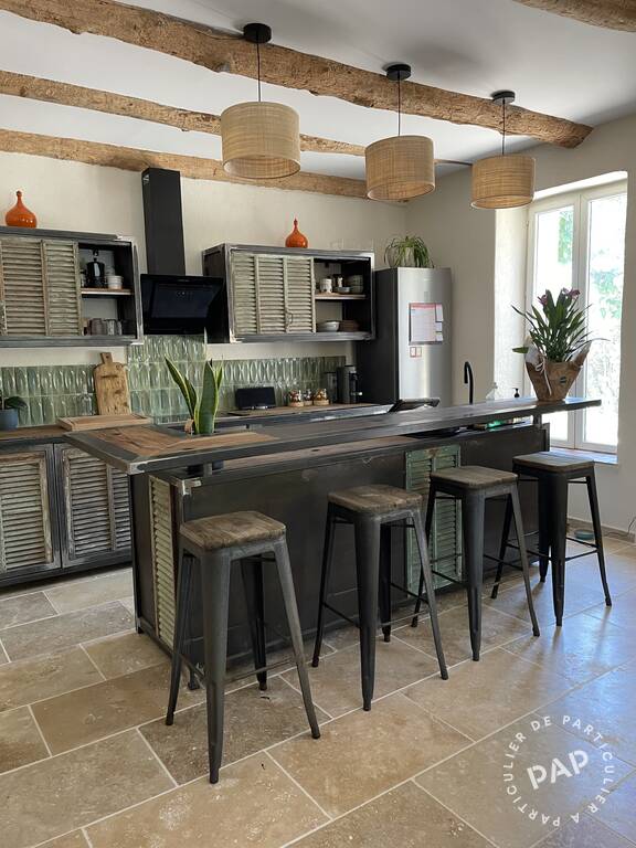 Vente Aubagne (13400) 305 m²