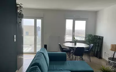 Nantes (44000)