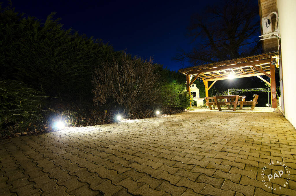Maison 335.000 € 134 m² Saint-Geoire-En-Valdaine (38620)