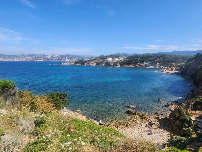 Sanary-Sur-Mer (83110)