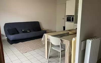 Nantes (44000)