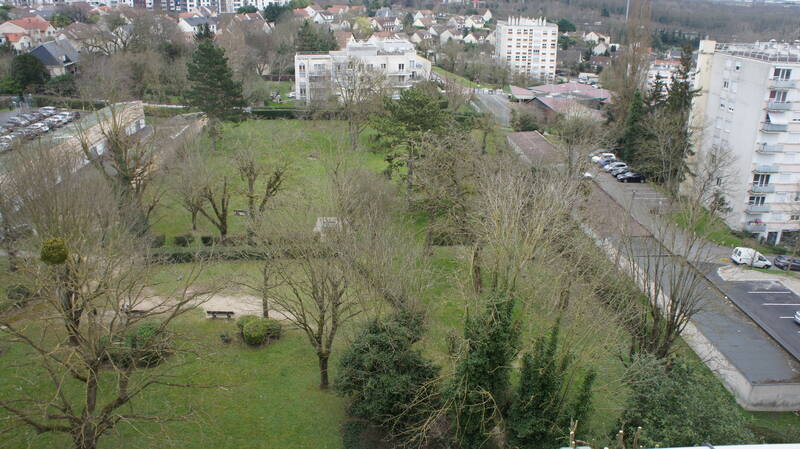 Fresnes (94260)