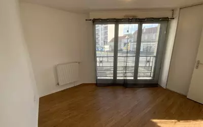 Meaux (77100)