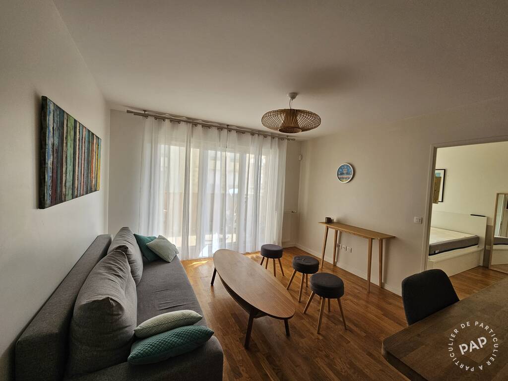 Location meublée appartement 3 pièces 55 m² Châtenay-Malabry (92290) photo 2