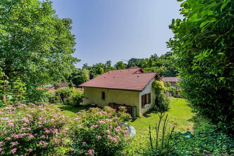 Fontaines-Sur-Saône (69270)