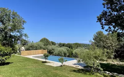 Tourrettes-Sur-Loup (06140)