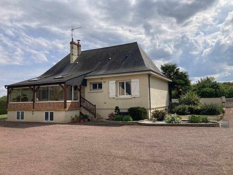 Doué-La-Fontaine (49700)