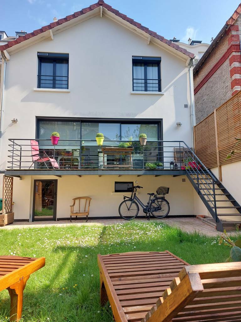 Courbevoie (92400)