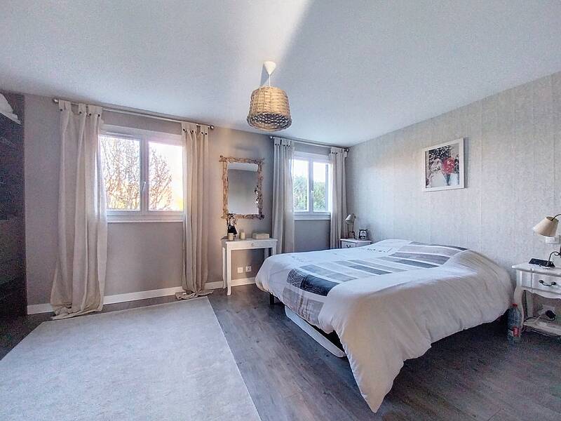 Chelles (77500)