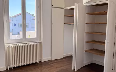 Aubenas (07200)